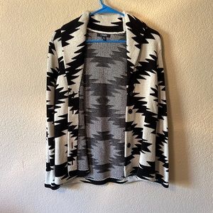 Chaps Black & White Zig-Zag Cardigan